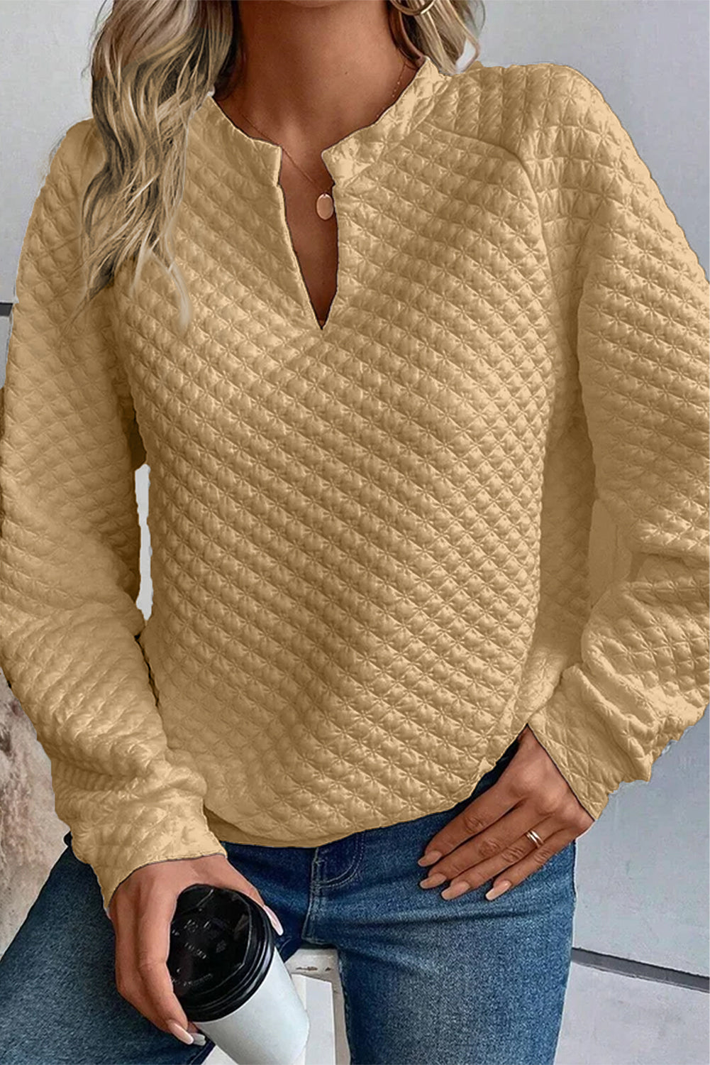 White Quilted V-Neck Solid Color Long Sleeve Top